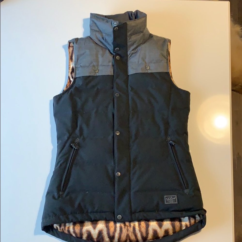 Volcom long puffy vest. Leopard liner!